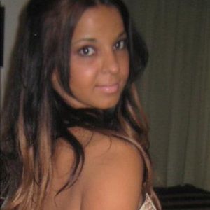 Meet your Posher, Roula